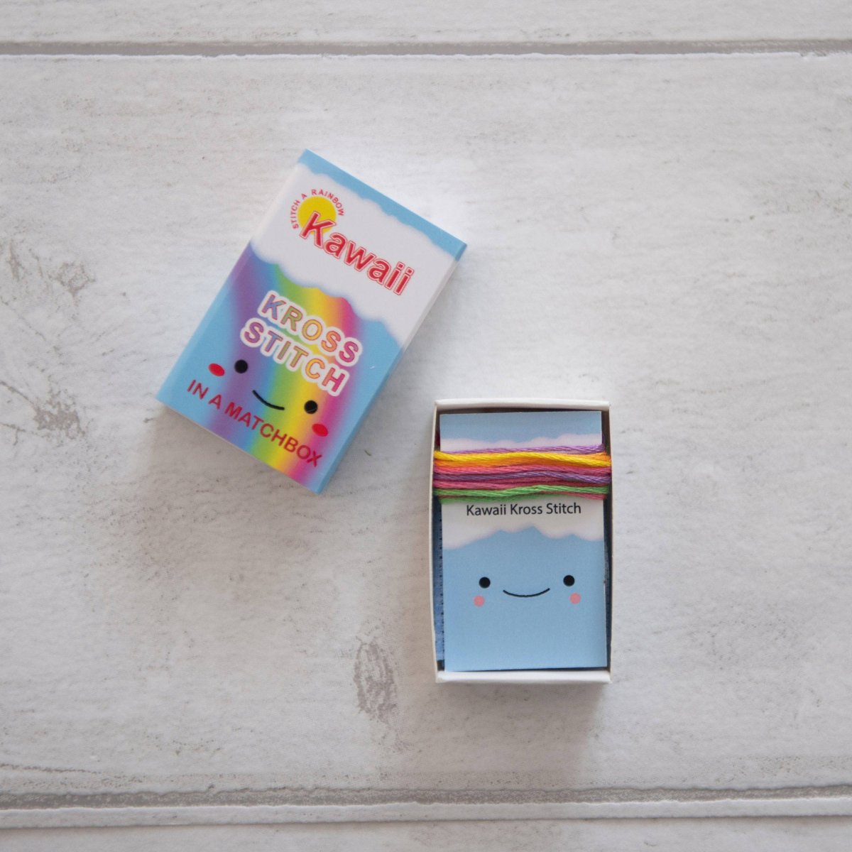 Kawaii Rainbow Arc Mini Cross Stitch Kit In A Matchbox - Bild 9